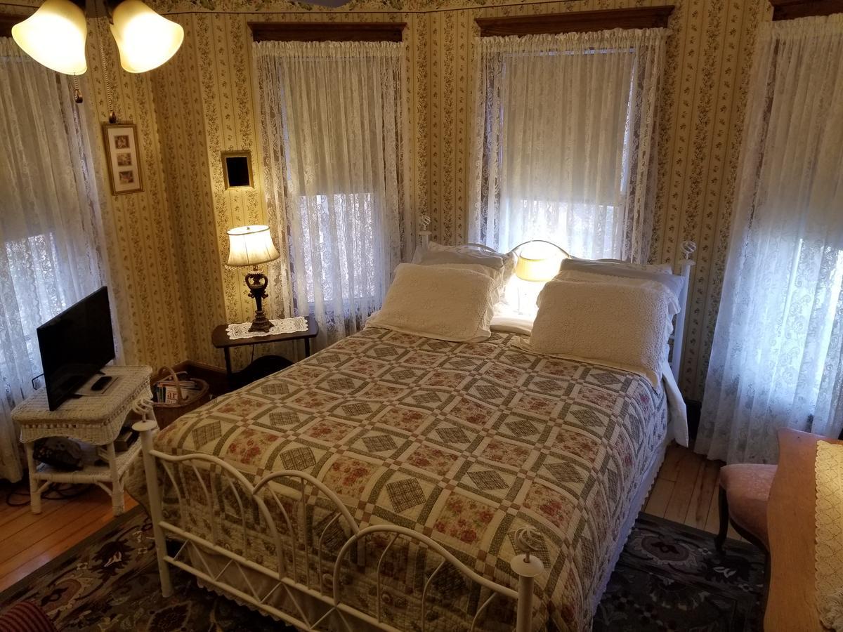 Rose & Thistle Bed & Breakfast 库珀斯敦 外观 照片